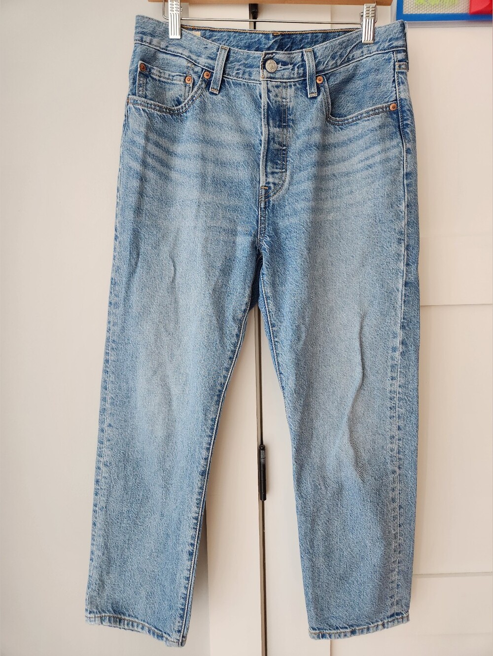 Levi's 501 Women's Cropped Ankle Jeans Size 29